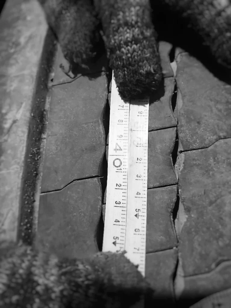 Measuring truck tire circumference during tire rotation service to match dual tires with equal rolling circumference